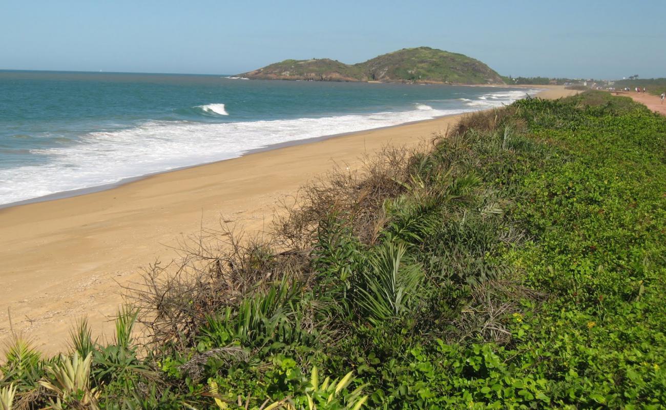 Foto de Playa Jacarenema con arena brillante superficie