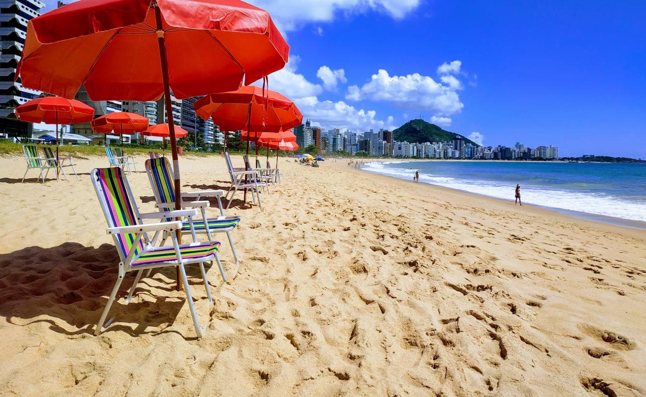 Foto de Playa de Itapoa con brillante arena fina superficie