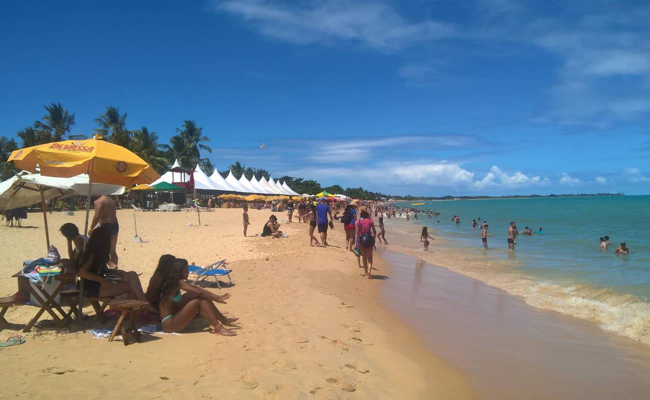 Foto de Playa de Taperapuá con brillante arena fina superficie