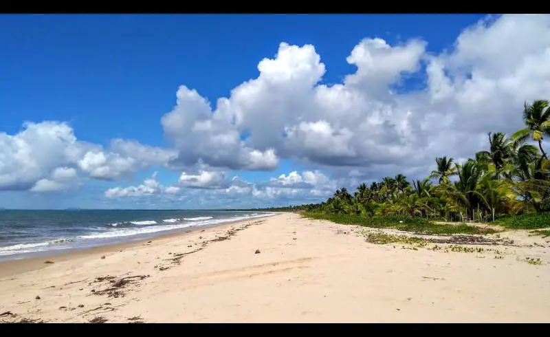 Foto de Praia de Pratigi con arena brillante superficie