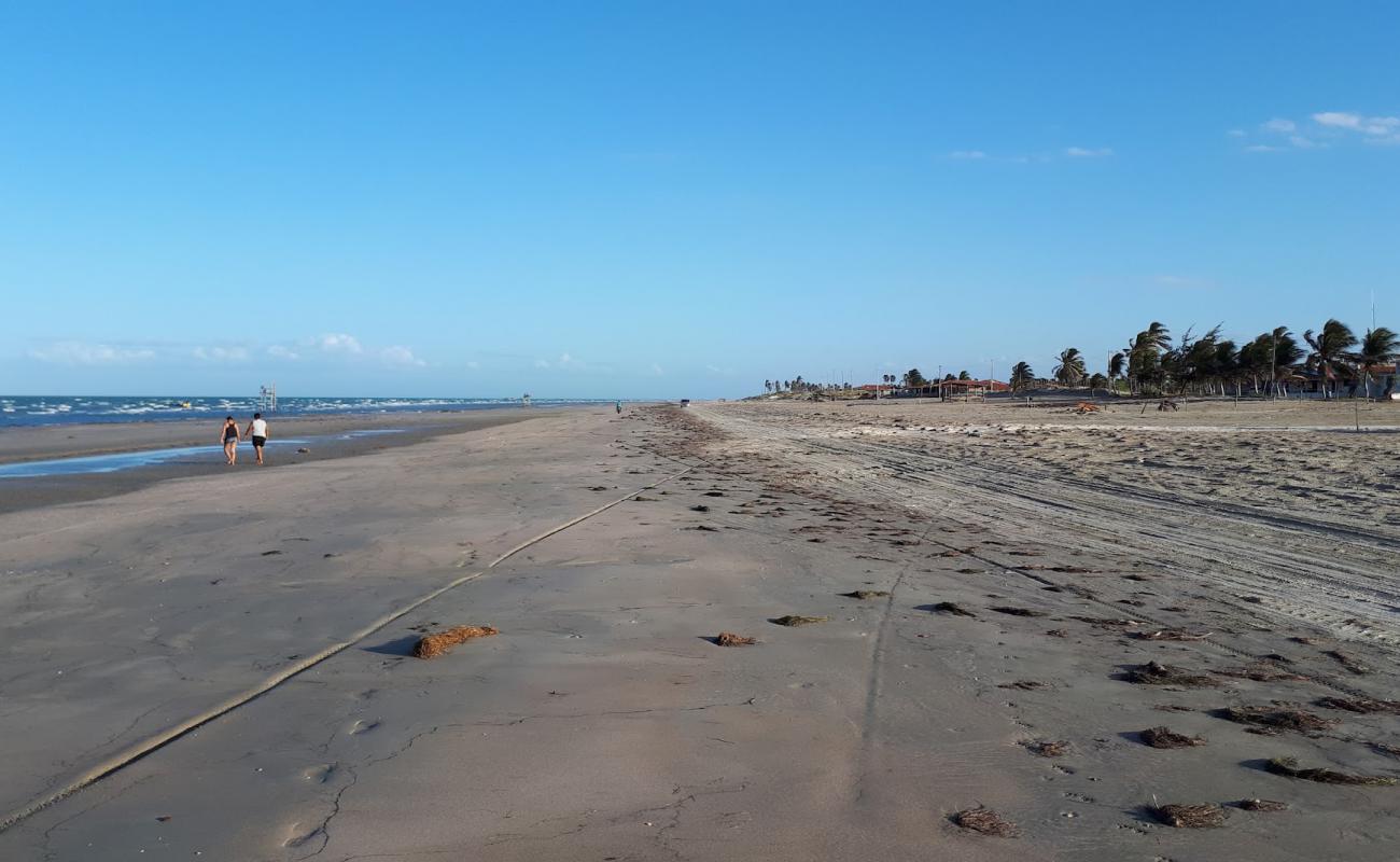 Foto de Playa Tremembe con arena brillante superficie