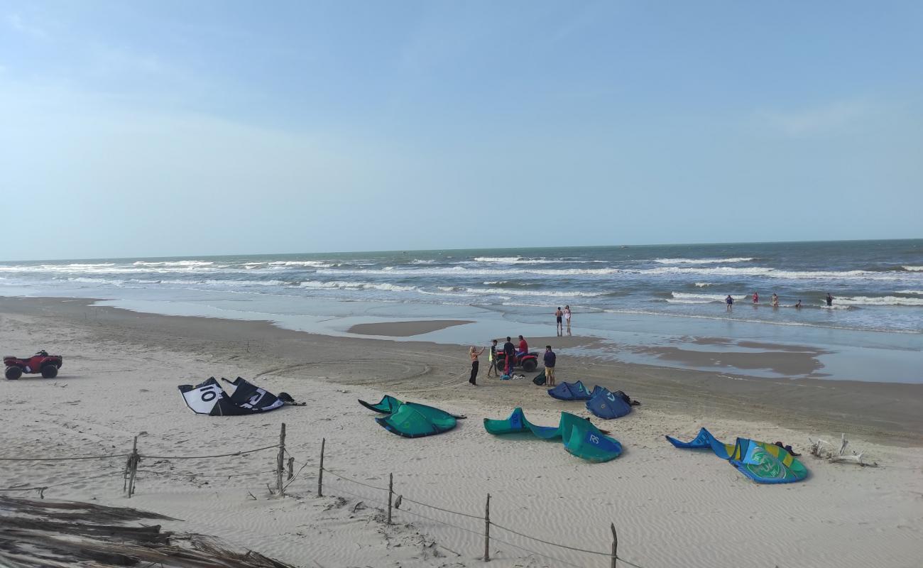 Foto de Praia do Barro Vermelho con arena brillante superficie