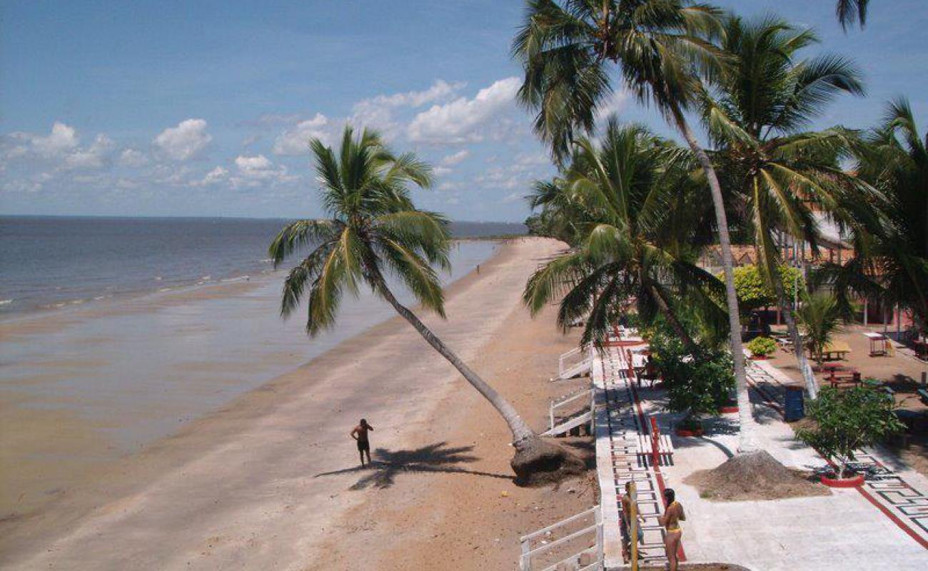 Foto de Mangabeira beach con arena brillante superficie