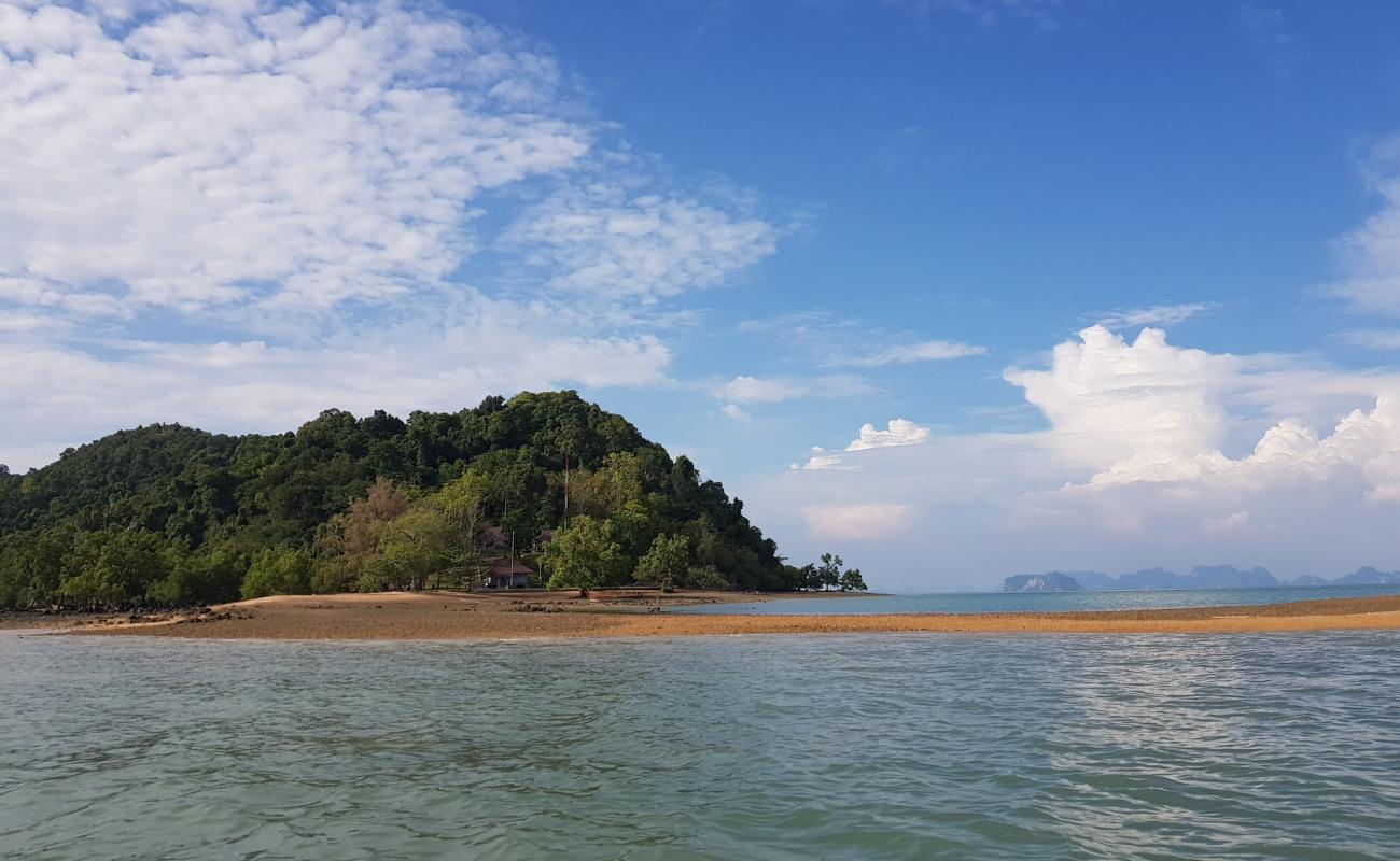 Foto de Big Boat Island Beach con arena fina y guijarros superficie