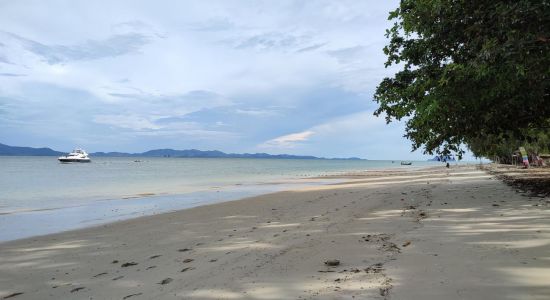 Tab Po Beach