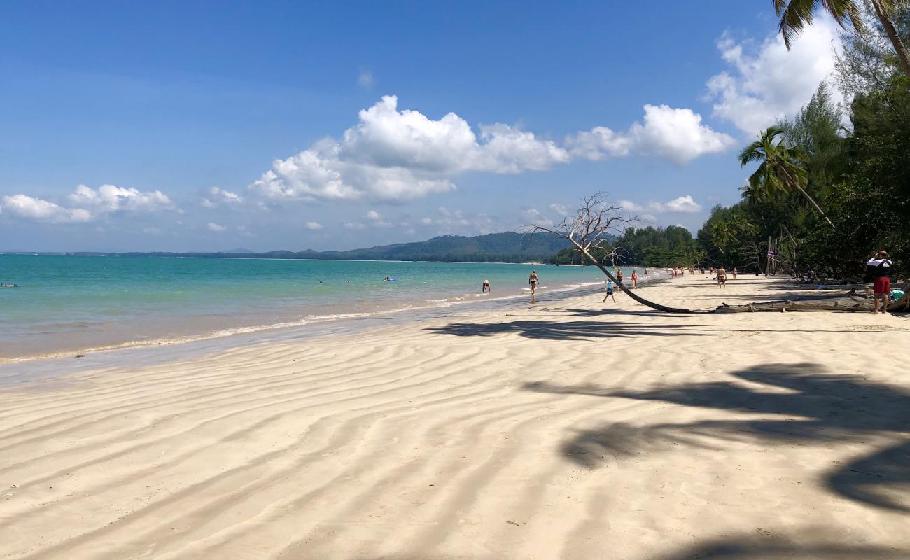 Foto de Playa de Coco con brillante arena fina superficie