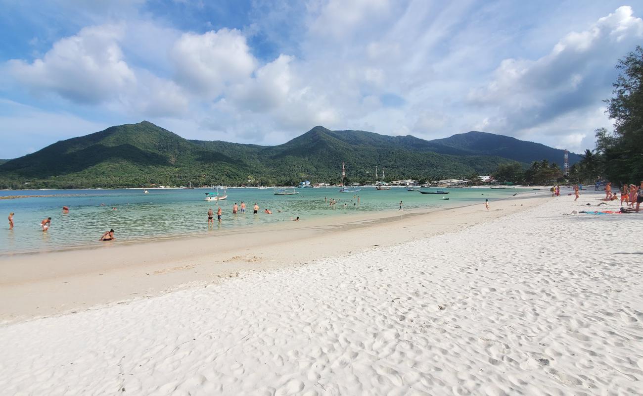 Foto de Playa de Malibú con brillante arena fina superficie