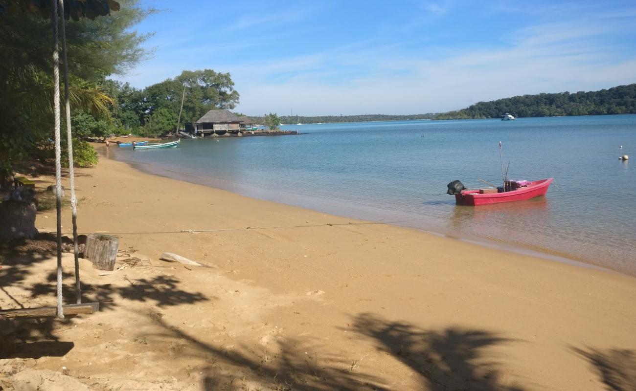 Foto de Maruey beach con arena oscura superficie