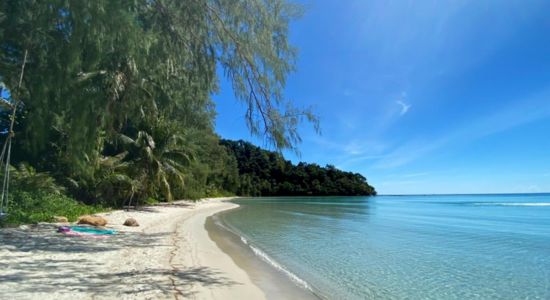 Ao Jark bay Beach