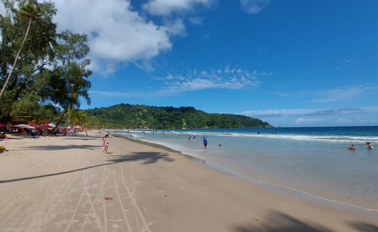 Foto de Playa Maracas con brillante arena fina superficie