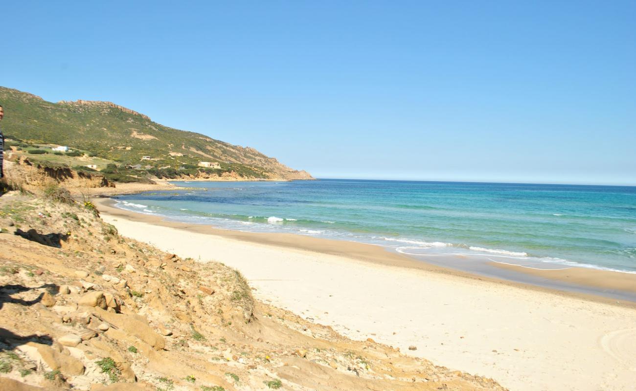 Foto de Plage Dar El Janna con brillante arena fina superficie