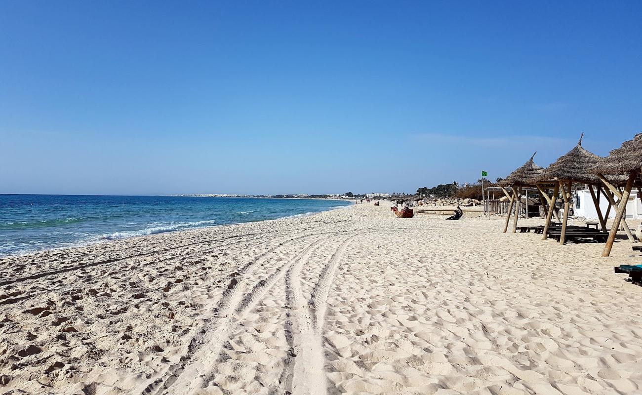 Foto de Plage Les Citronniers con brillante arena fina superficie