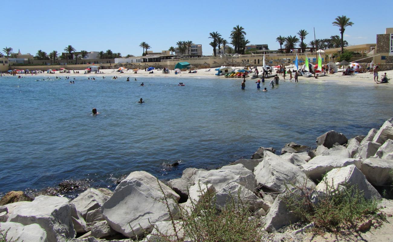 Foto de Plage les palmiers con arena fina blanca superficie