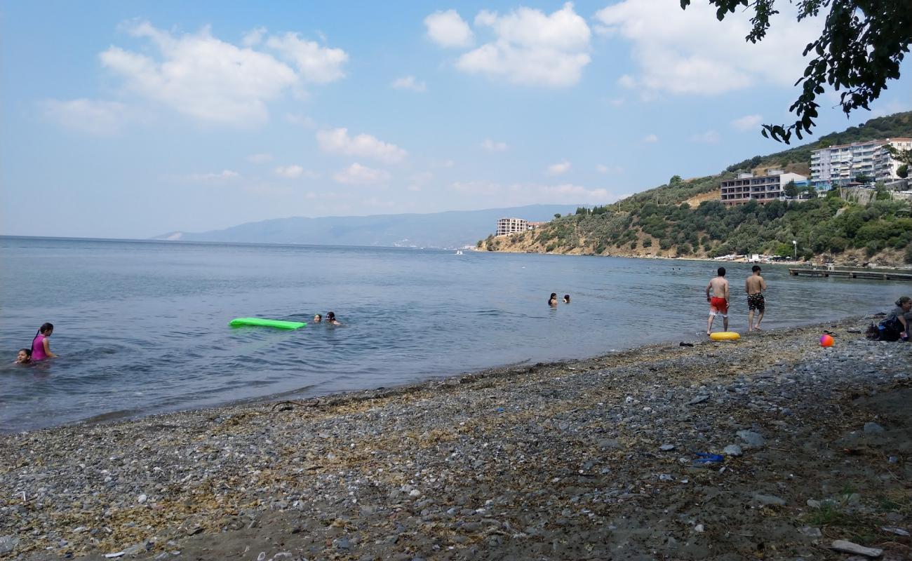 Foto de Kumla beach con arena gris y guijarros superficie