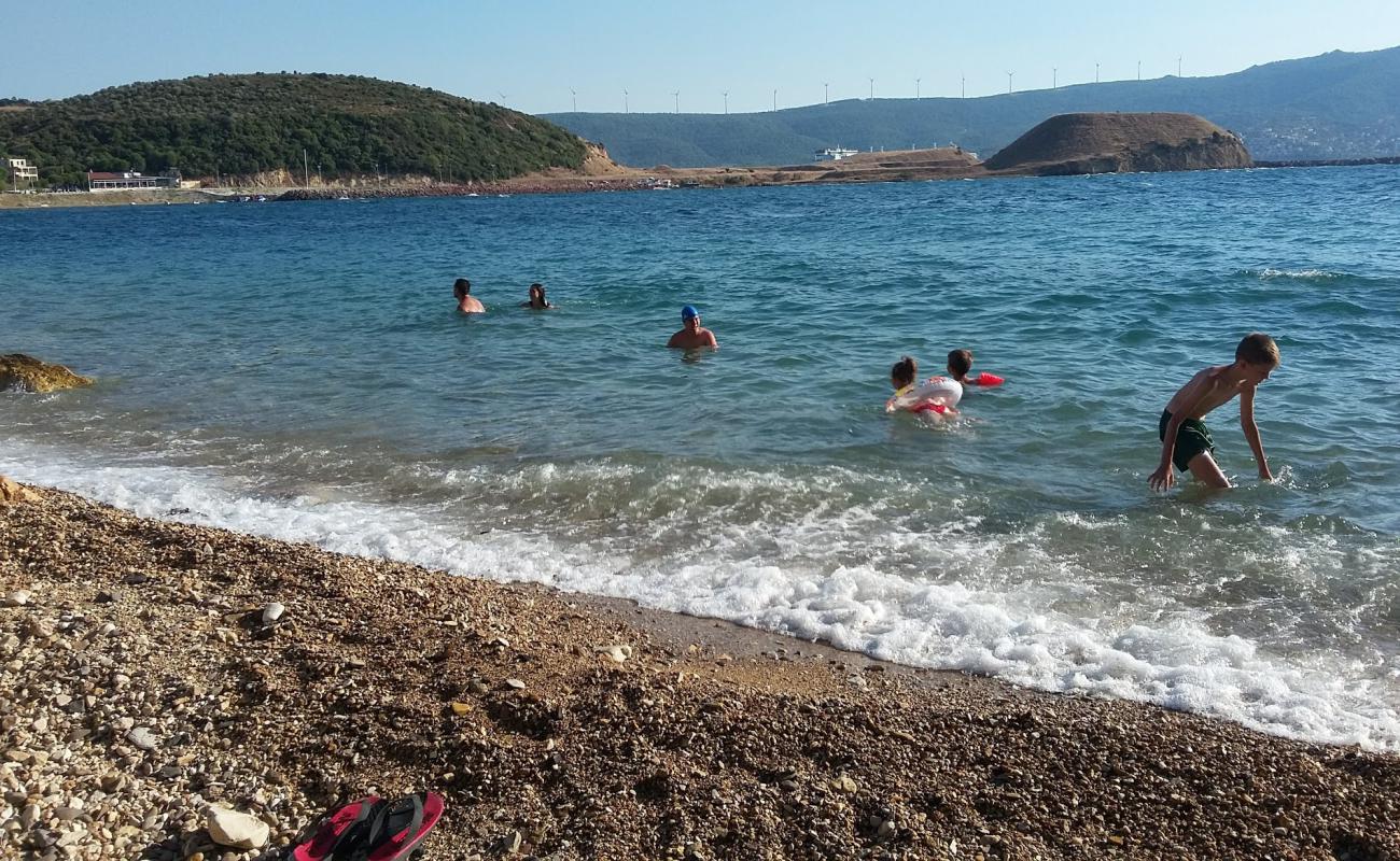 Foto de Cakmakli Beach III con guijarro oscuro superficie