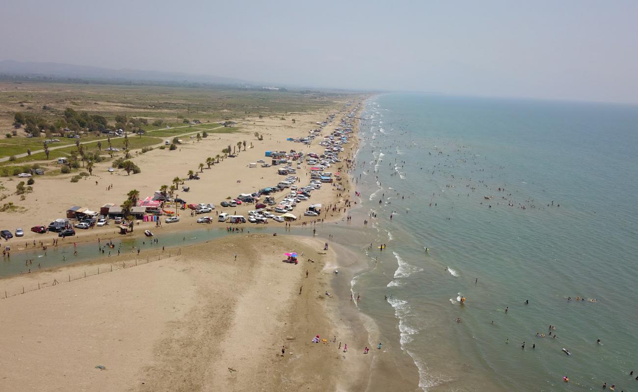 Foto de Burnaz beach con arena brillante superficie