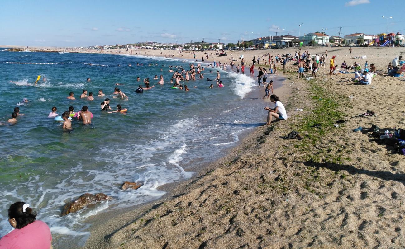 Foto de Karaburun beach IV con arena brillante superficie