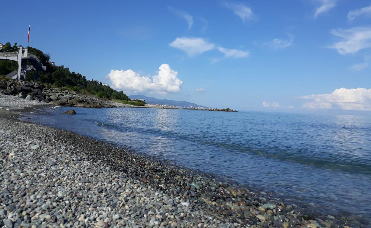 Foto de Tasbasi Beach con guijarro gris superficie