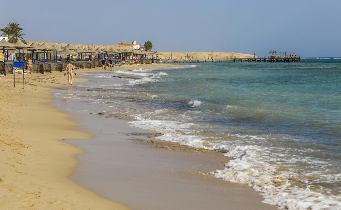 Foto de Fantazia Beach con hormigón superficie