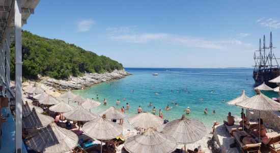 Karaburun beach