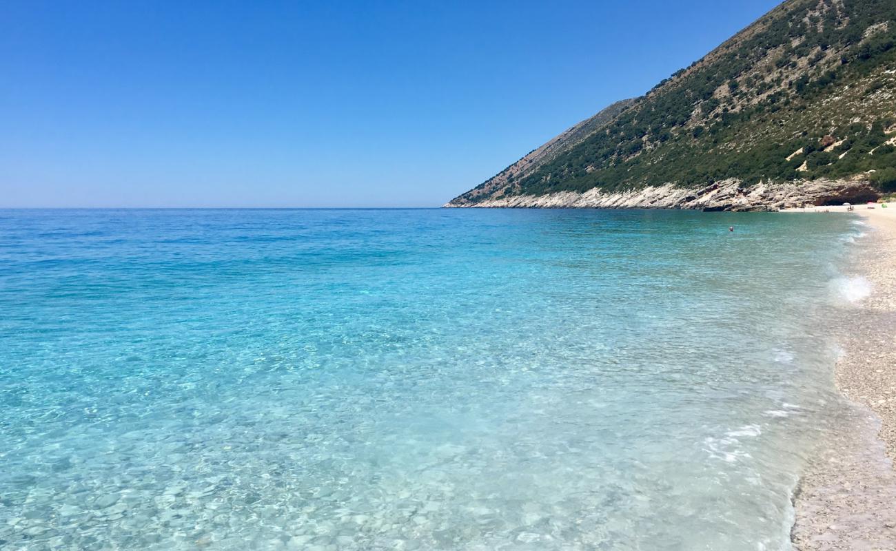 Foto de Palasa II beach con guijarro blanco superficie