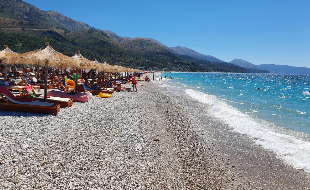 Foto de Playa de Borsh con guijarro ligero superficie