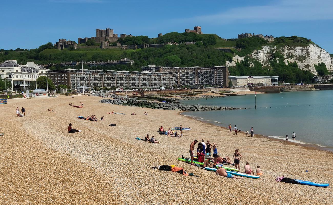 Foto de Dover beach con guijarro fino claro superficie