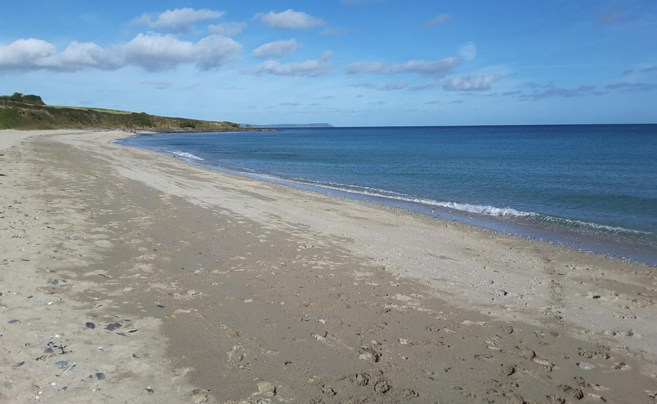 Foto de Playa Towan con arena brillante superficie