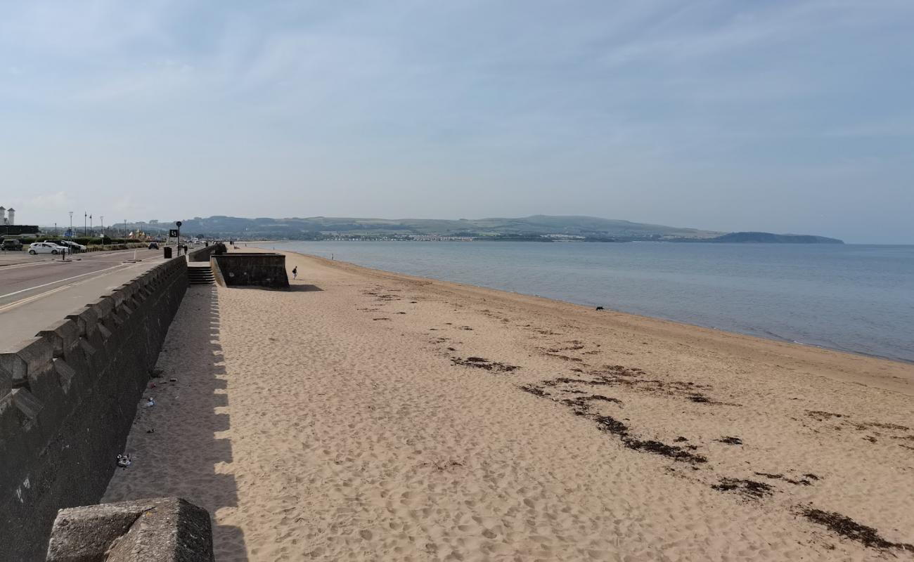 Foto de Playa de Ayr con arena brillante superficie