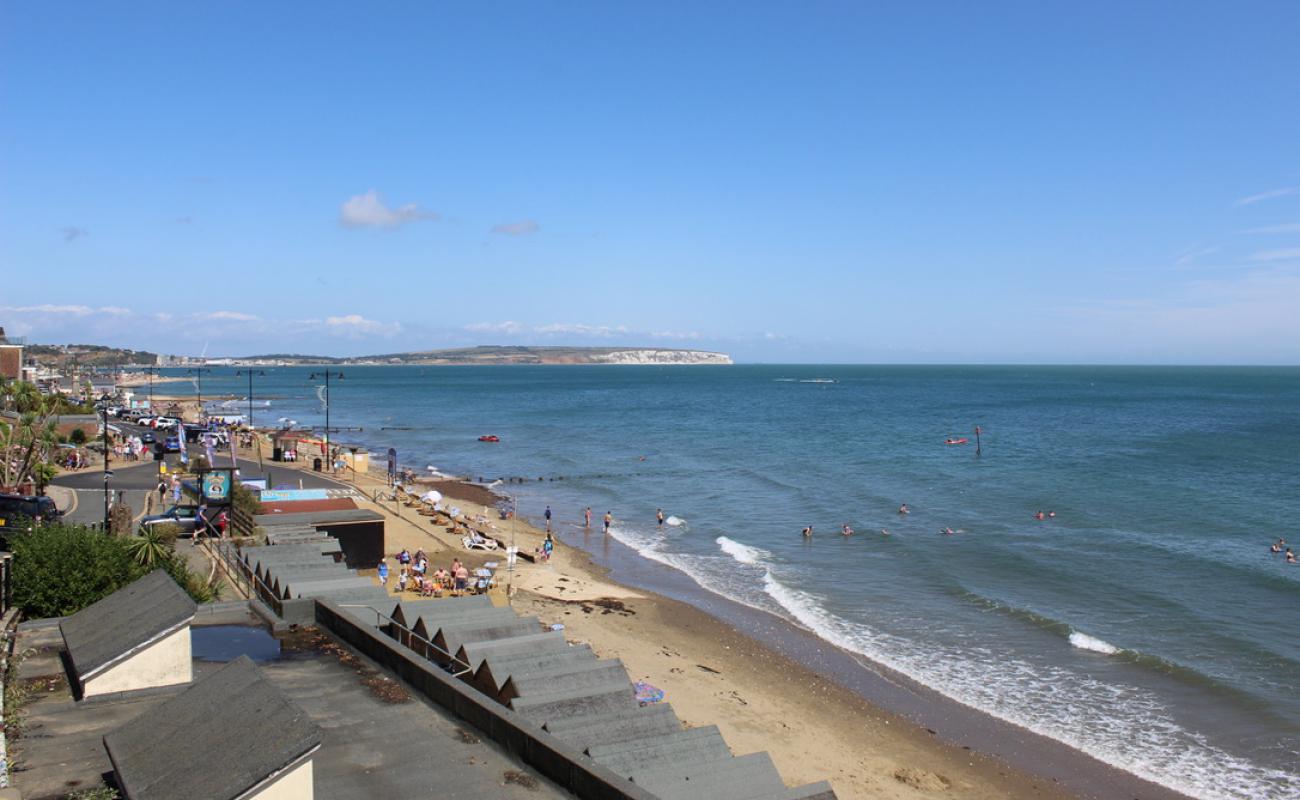 Foto de Playa de Shanklin (Torre del Reloj) con arena fina y guijarros superficie