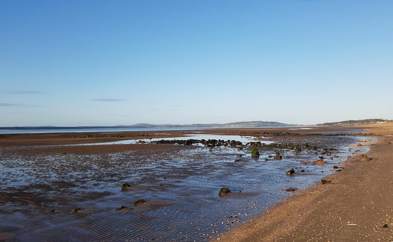 Foto de Angus Beach con arena brillante superficie