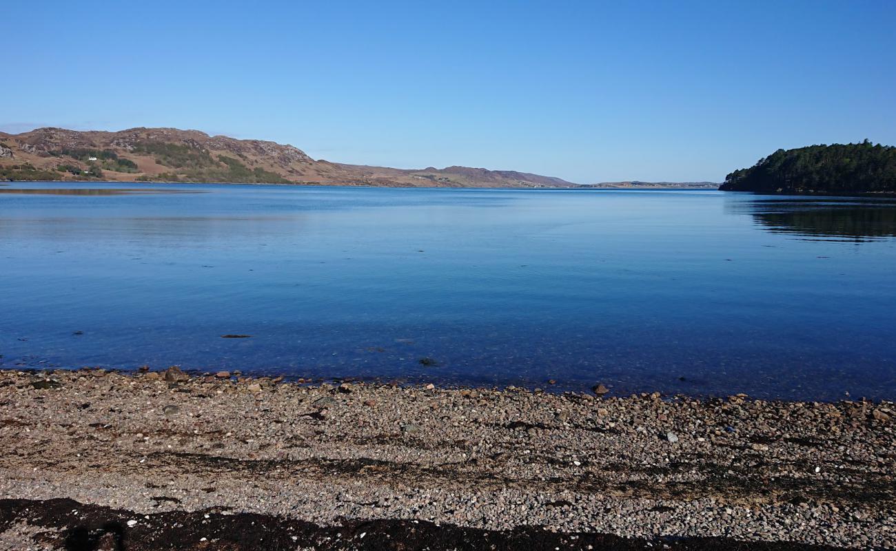 Foto de Londubh beach con guijarro gris superficie