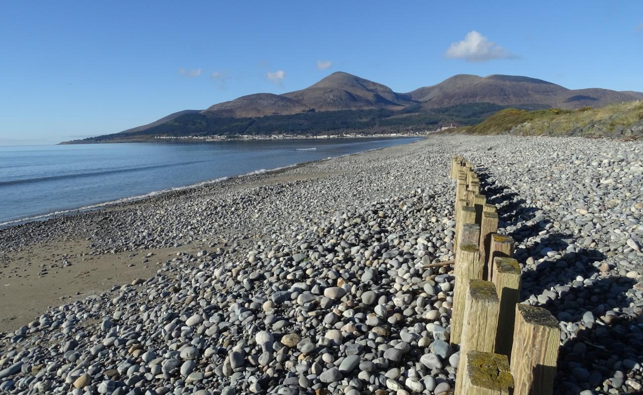 Foto de Playa de Murlough con arena gris y guijarros superficie