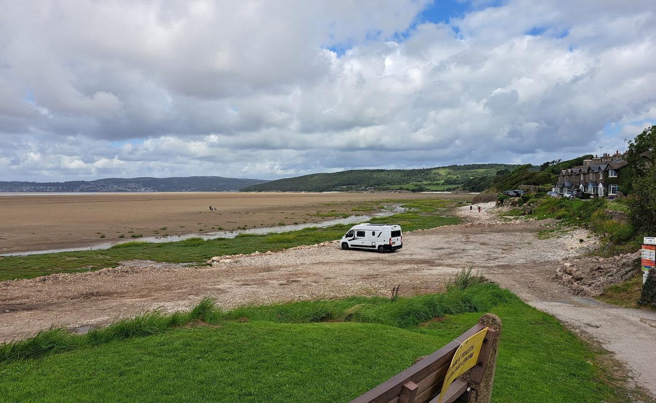 Foto de Playa de Silverdale con arena gris y guijarros superficie