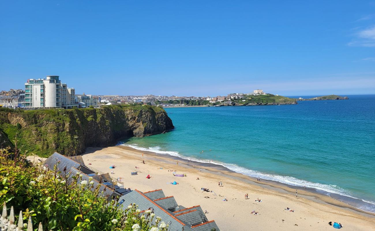 Foto de Playa Tolcarne con brillante arena fina superficie