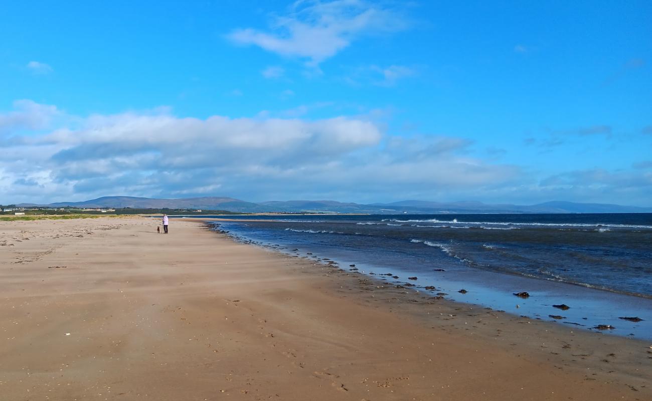 Foto de Playa de Dornoch con arena brillante superficie