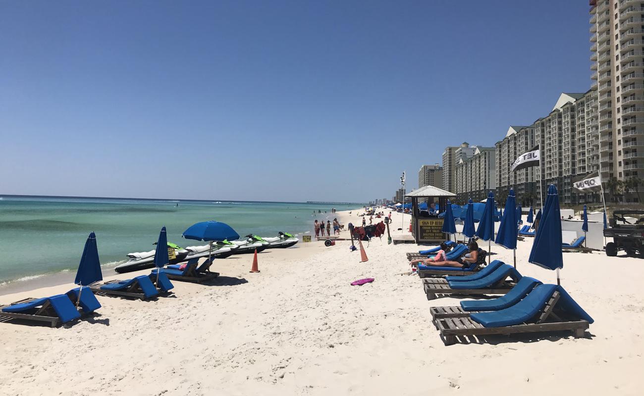 Foto de Playa Costa de Panama City con arena fina blanca superficie