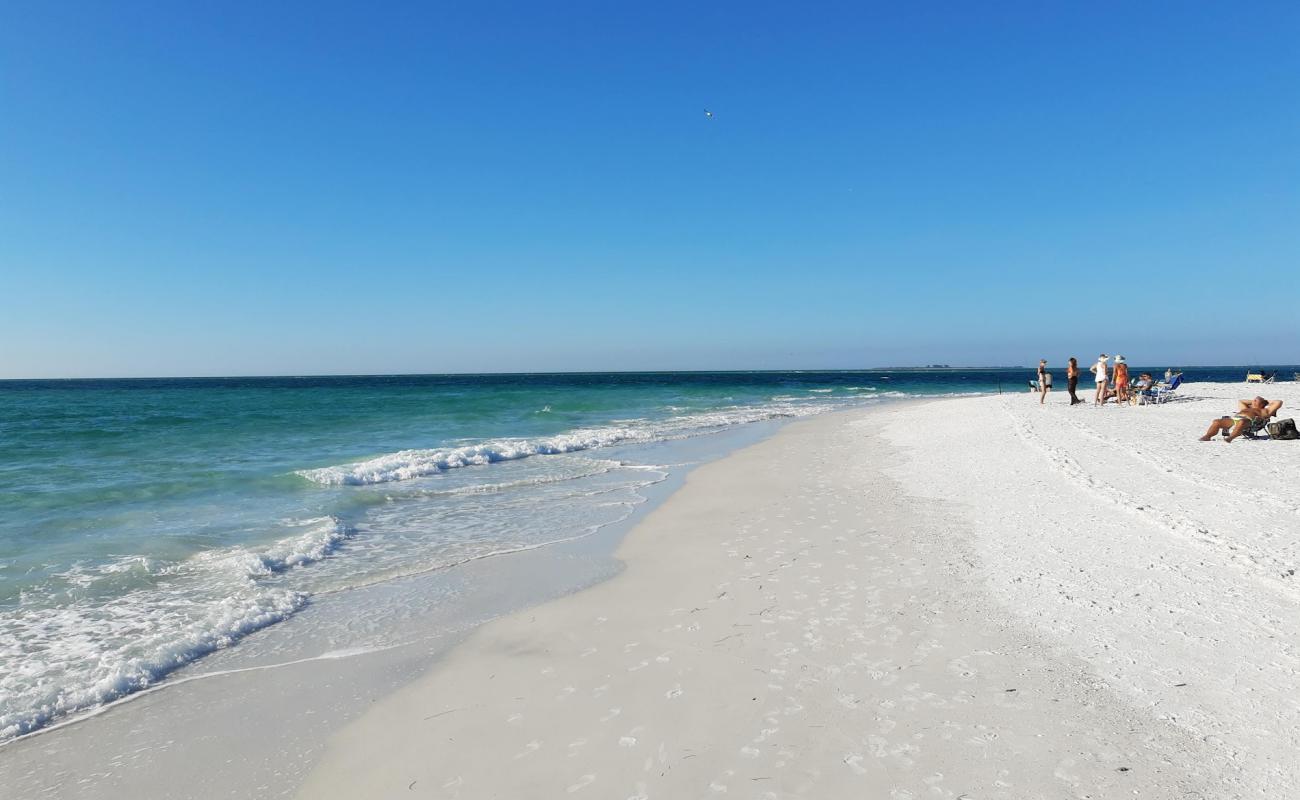 Foto de Bean Point beach con arena blanca superficie