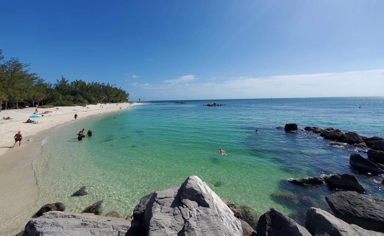 Foto de Zachary Taylor beach con arena gris y guijarros superficie