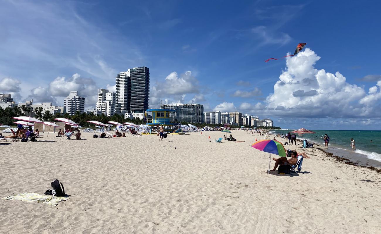 Foto de Playa del Sur de Miami con brillante arena fina superficie