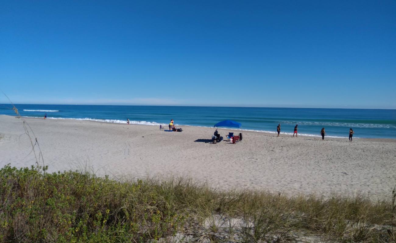 Foto de Ocean Ave beach con arena brillante superficie