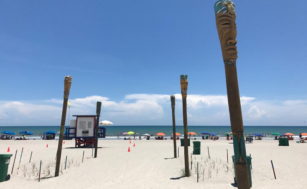 Foto de Cocoa beach con arena brillante superficie