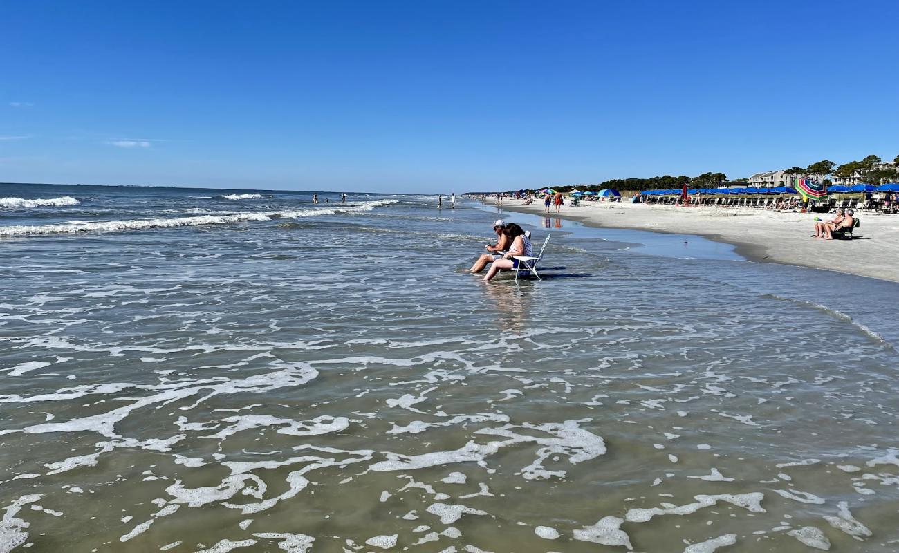 Foto de Coligny beach Park con arena brillante superficie