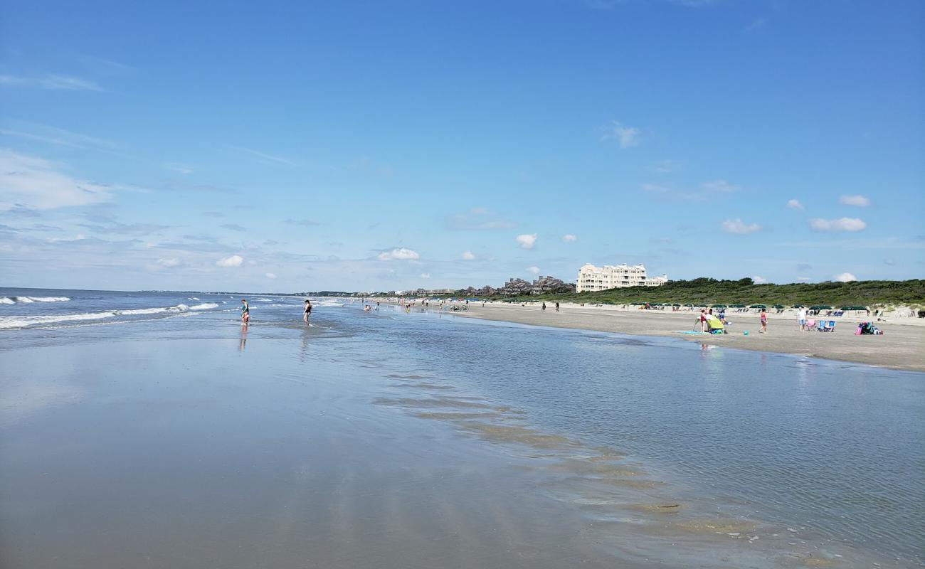 Foto de Kiawah club beach con arena gris superficie