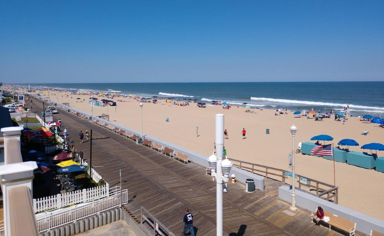 Foto de Ocean City beach con arena brillante superficie