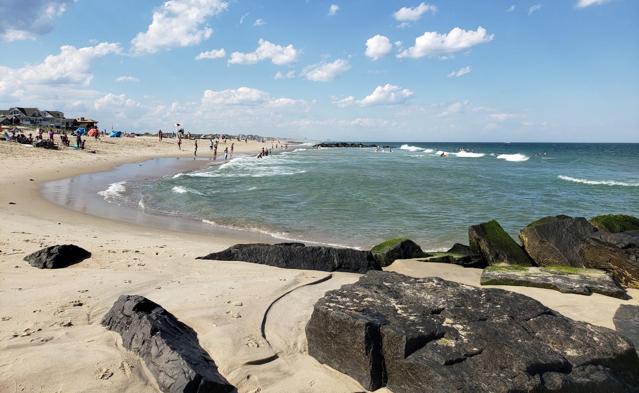 Foto de Manasquan Beach con arena brillante superficie