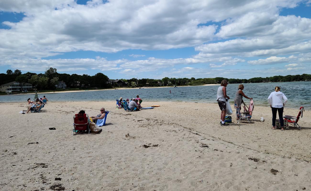 Foto de Goose Creek Beach con arena fina y guijarros superficie