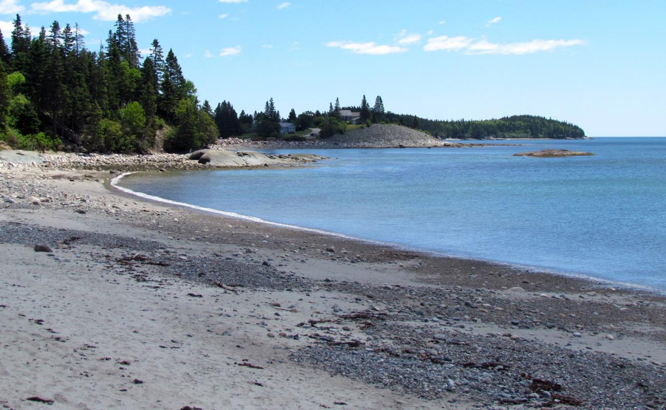 Foto de Roque Bluffs beach con arena fina y guijarros superficie