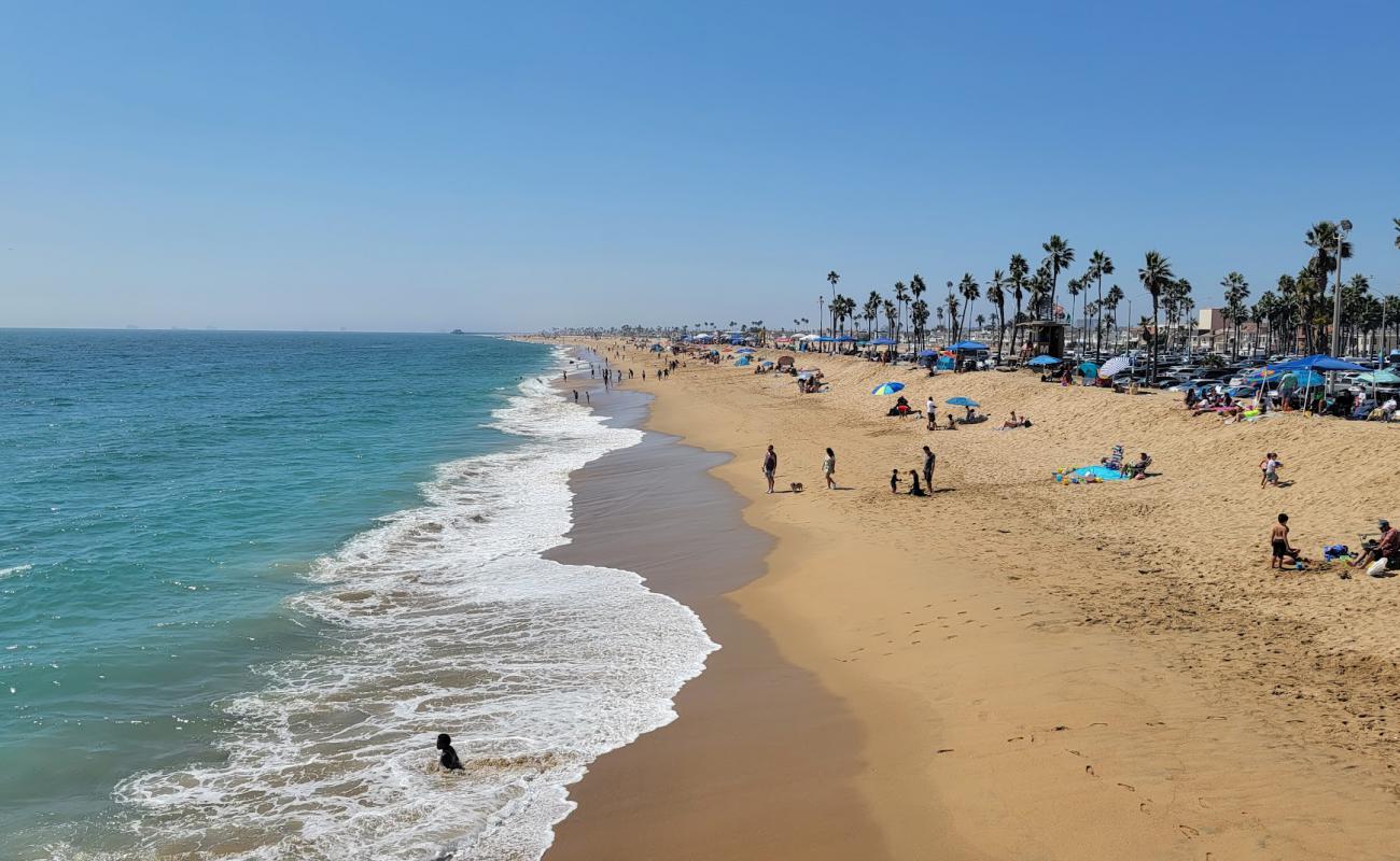 Foto de Balboa Peninsula beach con arena brillante superficie