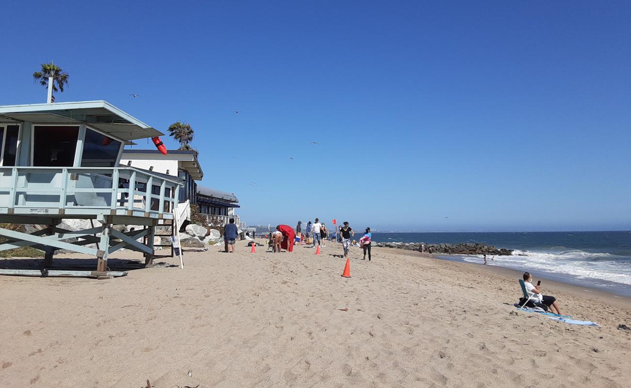 Foto de Castle Rock Beach con arena brillante superficie